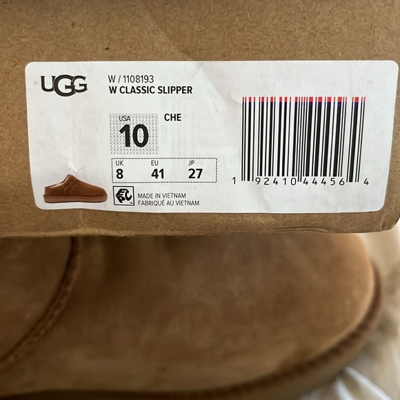 Brand New Ugg shoes - Picture 7 of 7